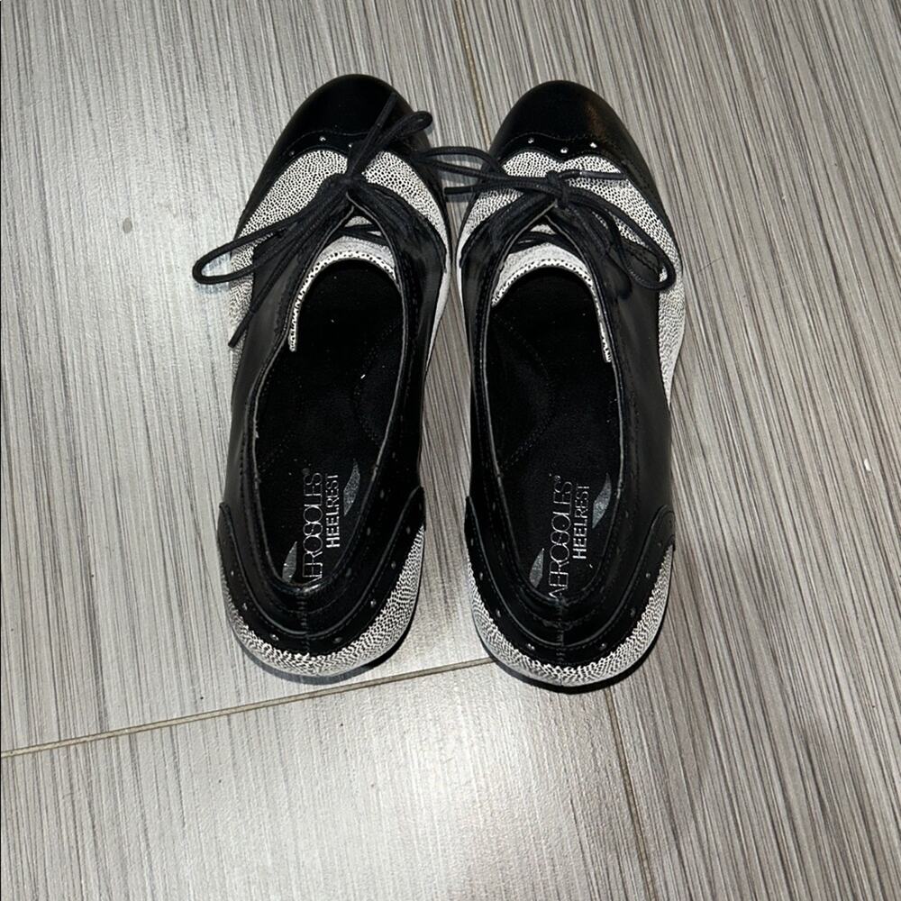 AEROSOLES Dollop black and white combat size 10 1/2 - Picture 6 of 11